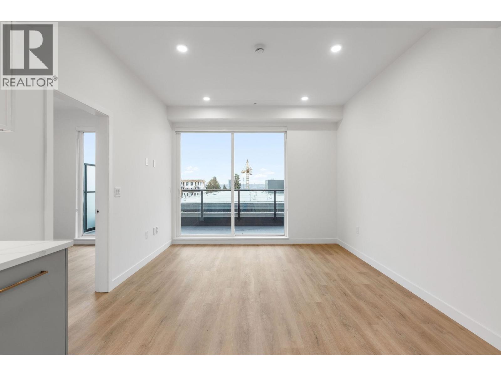 609 600 ROCHESTER AVENUE