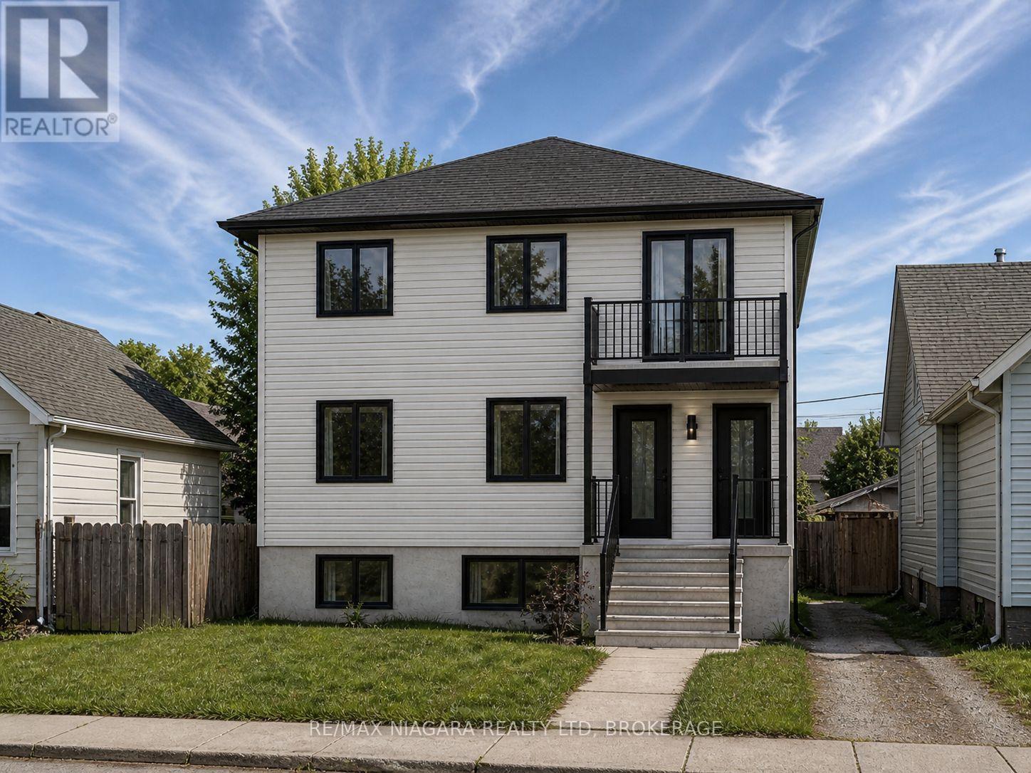 Photo 1 of 5 — 148 KINNEAR STREET, Port Colborne (East Village), ON L3K1A8