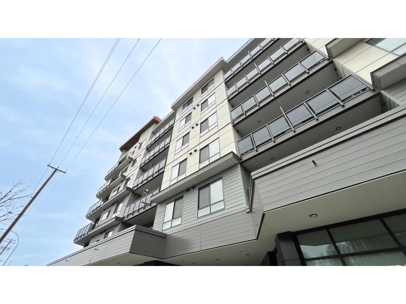 304 20061 FRASER HIGHWAY