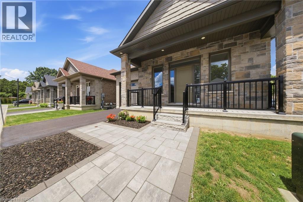 6 BECKETT Drive Unit# 10