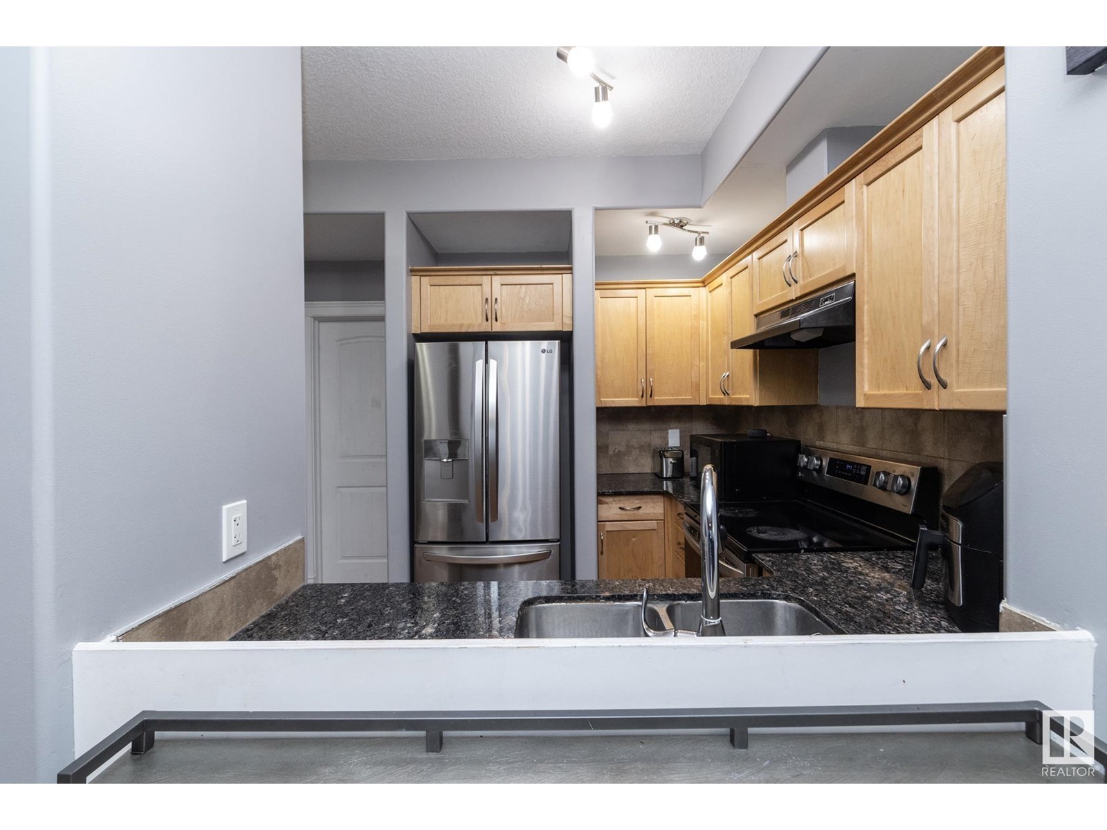 #3 13215 153 AV NW