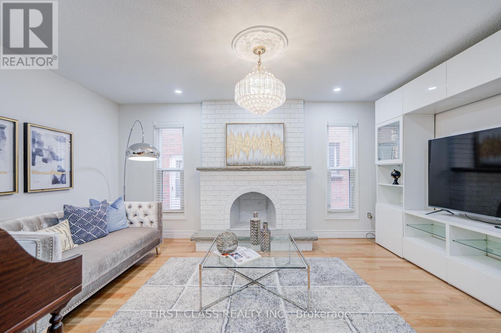 4503 KIMBERMOUNT AVENUE