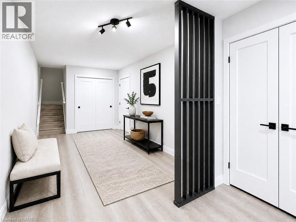 143 ELGIN Street N Unit# 90