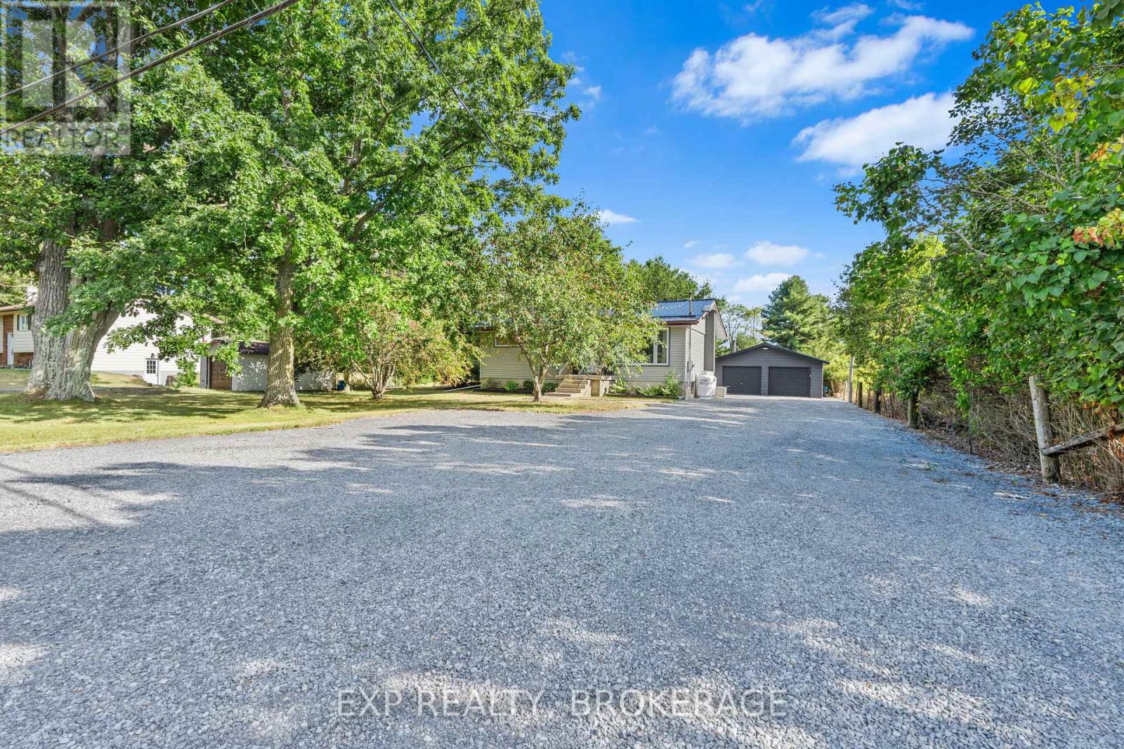 3858 QUINN ROAD W