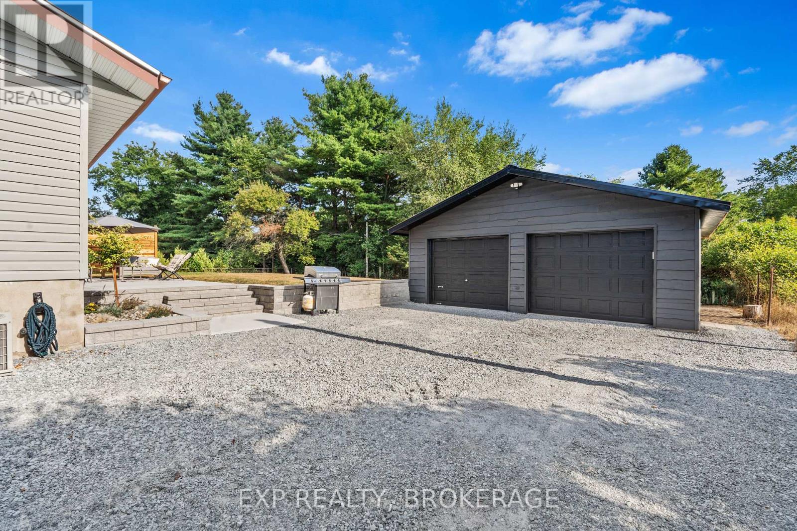 3858 QUINN ROAD W