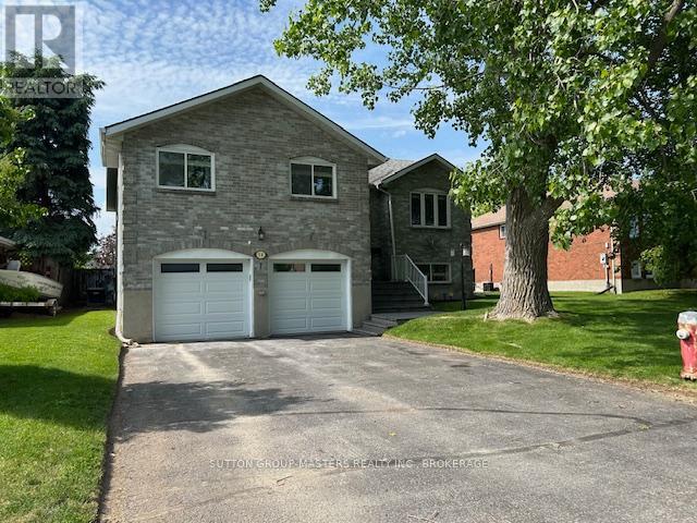 50 DAVEY CRESCENT
