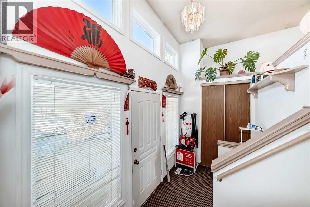 142 Hunterhorn Drive NE