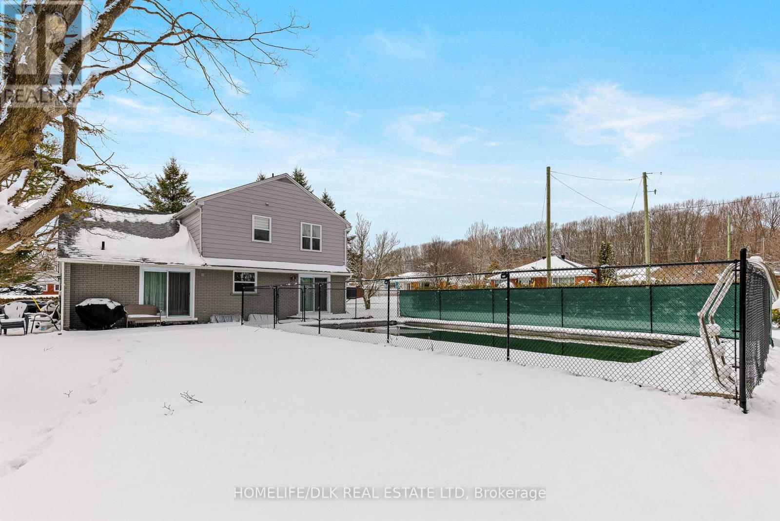 4 BAXTER DRIVE