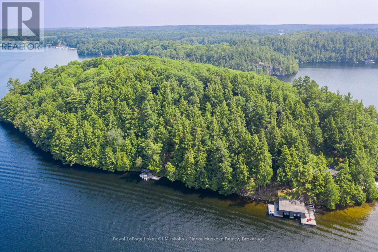 R48 - 2 BEACON ISLAND
