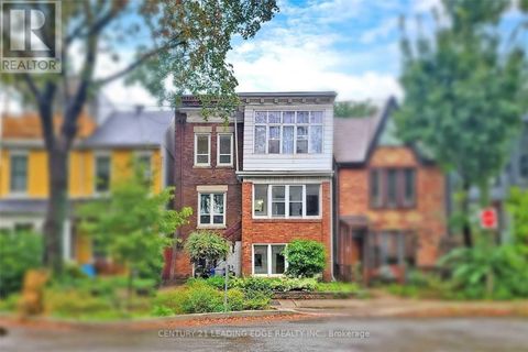 233 BORDEN STREET Toronto (University) ON M5S2N5