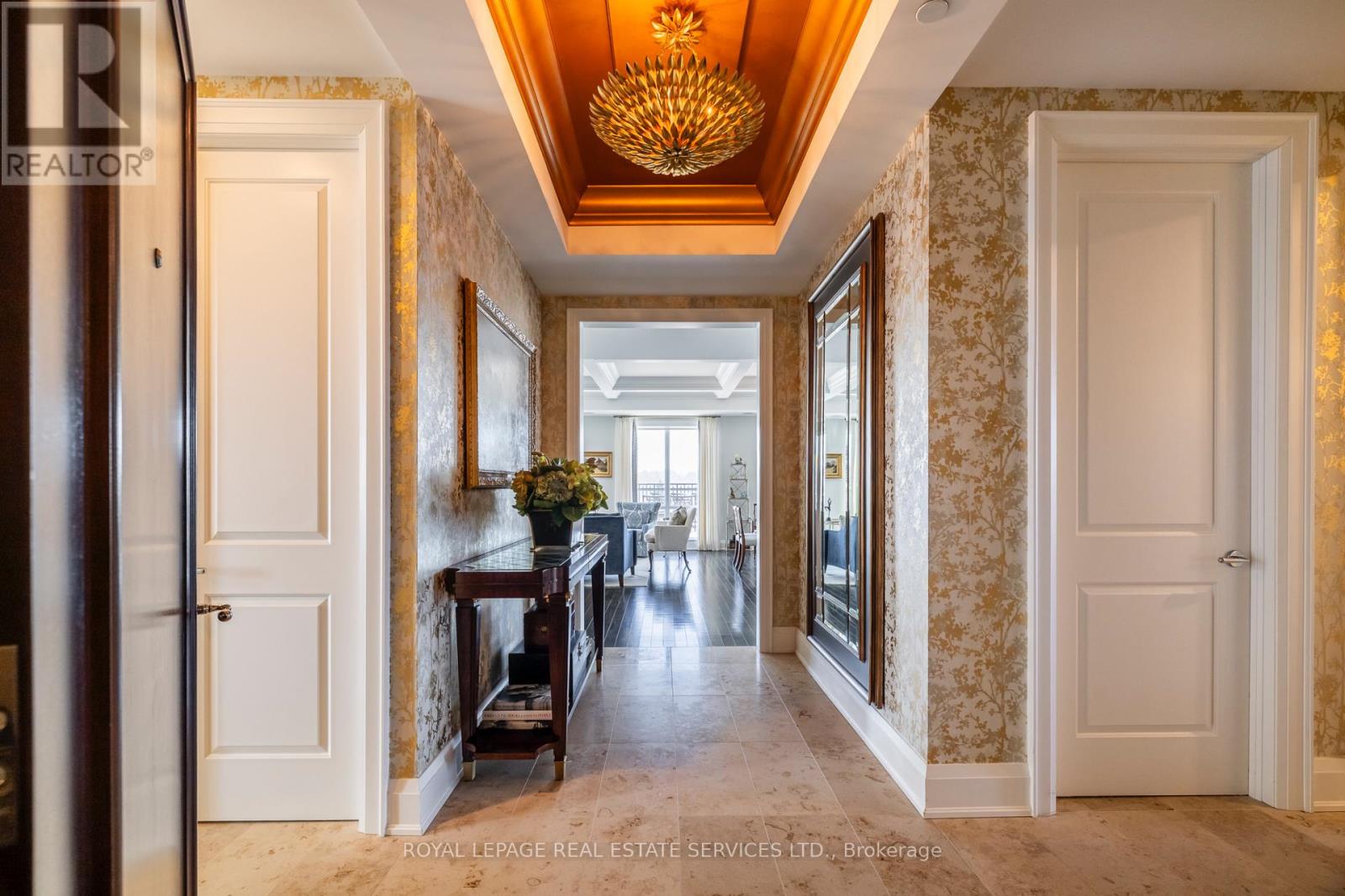 1002 - 30 OLD MILL ROAD