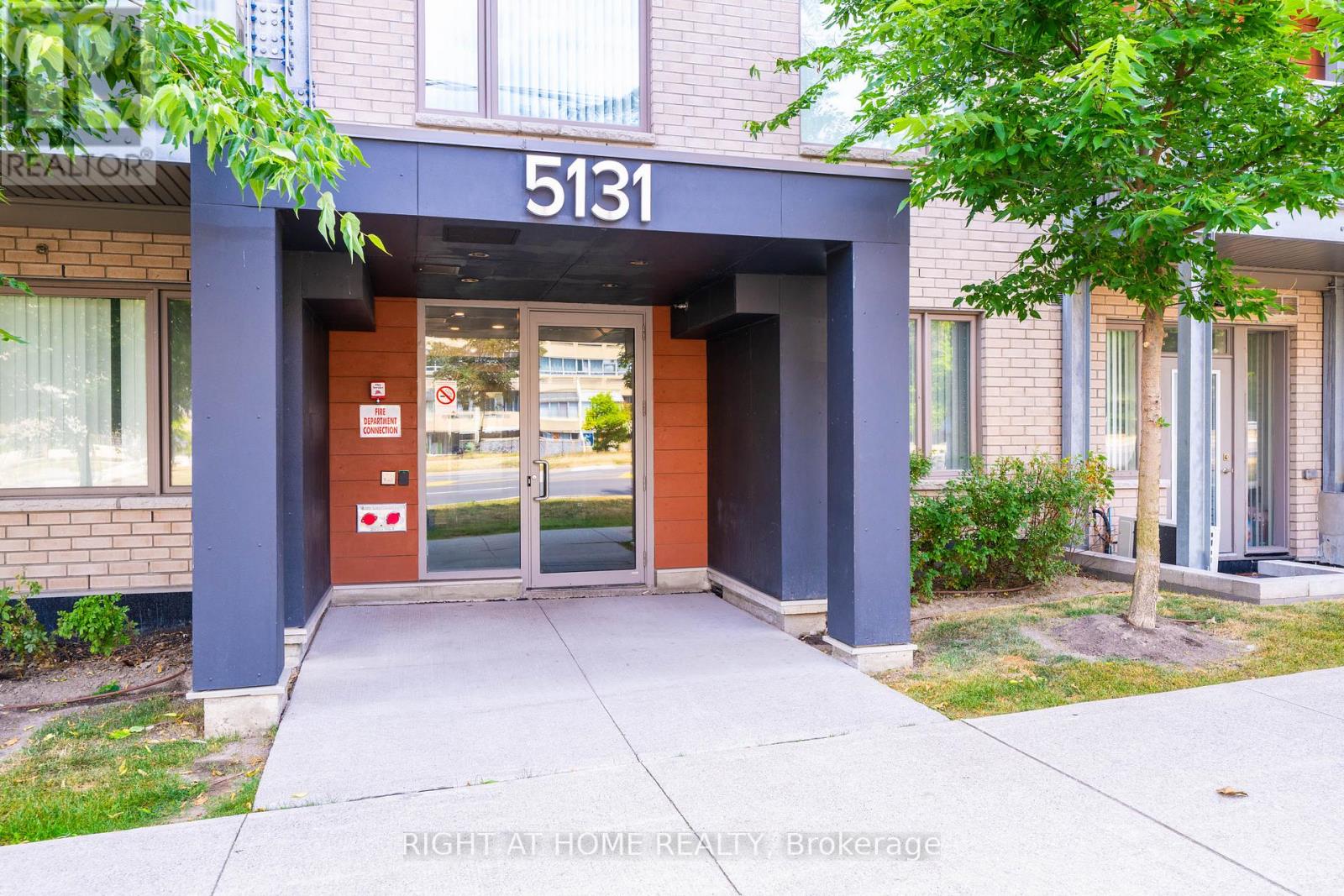 213 - 5131 SHEPPARD AVENUE E