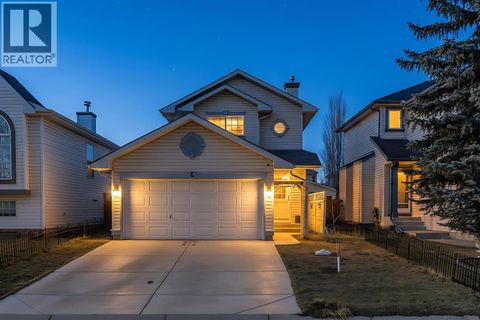 6 Covewood Park NE Calgary AB T3K4T1