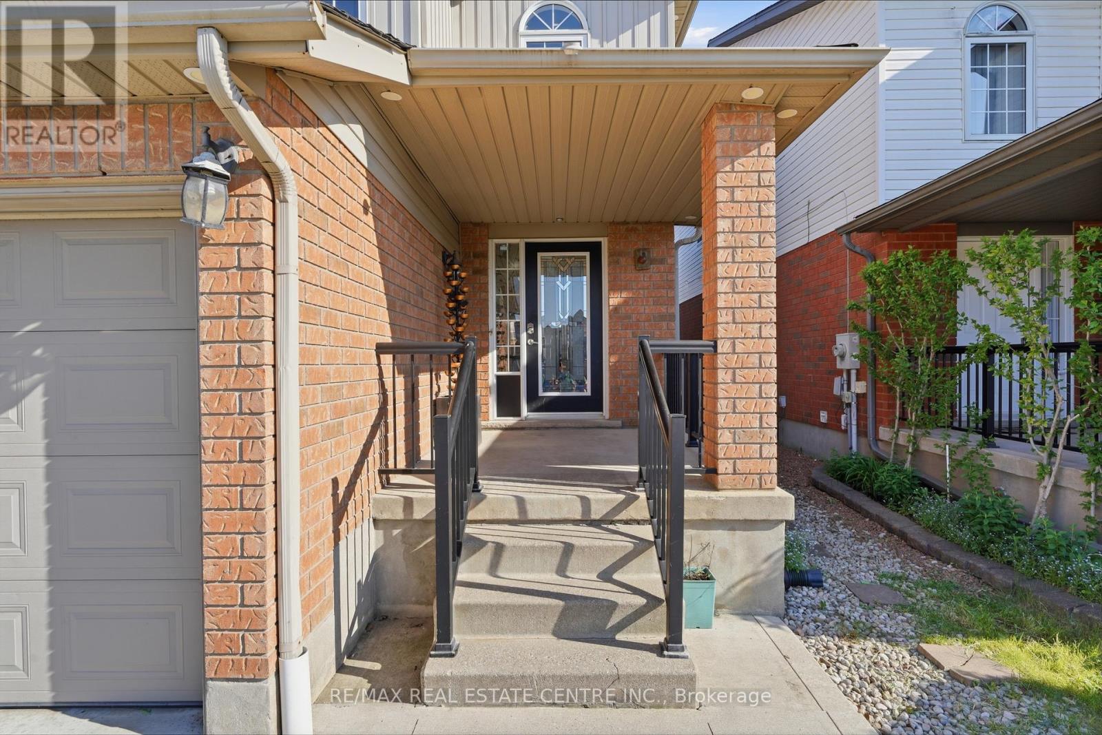 110 GREEN GATE BOULEVARD