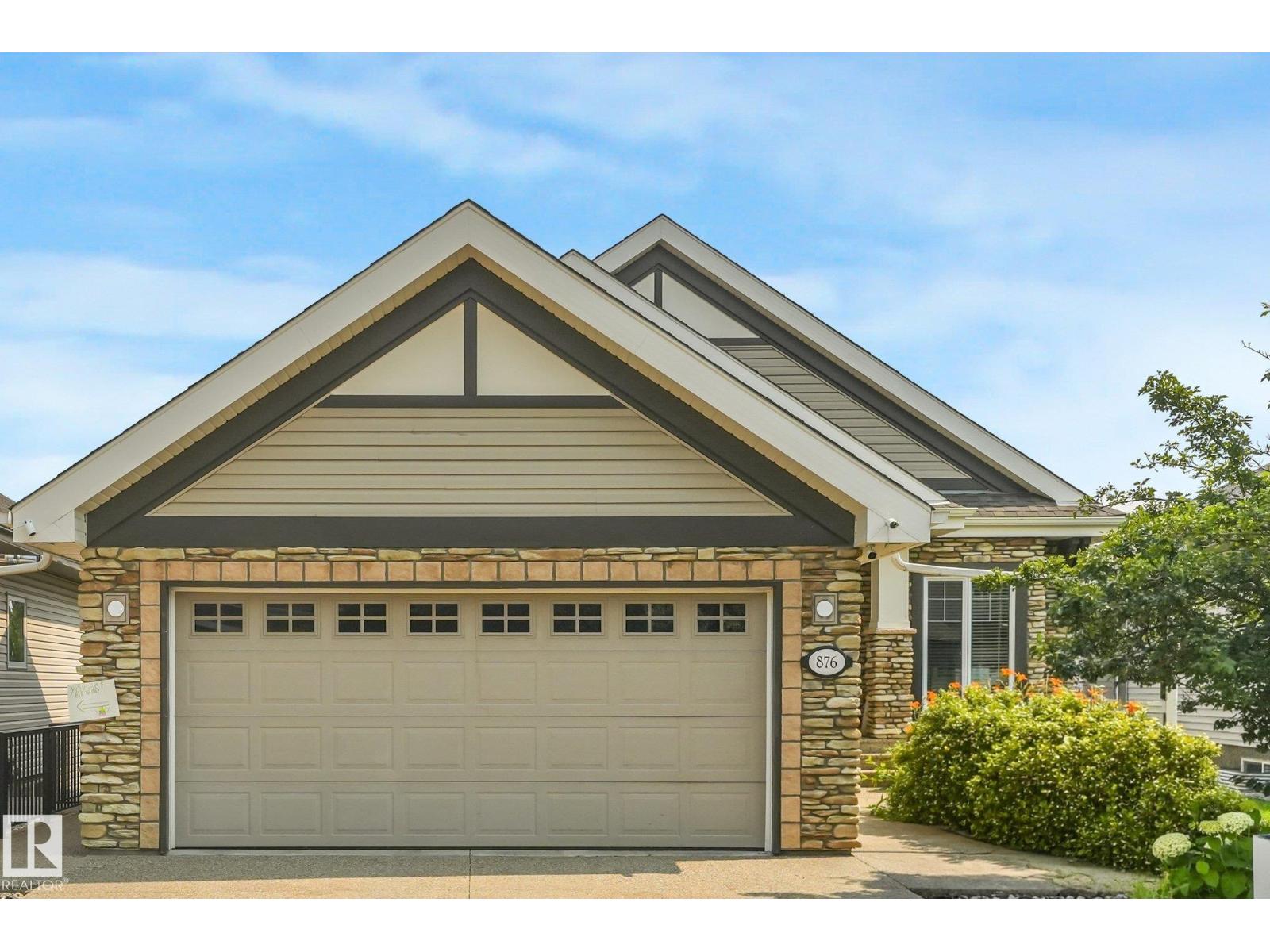 876 HODGINS RD NW