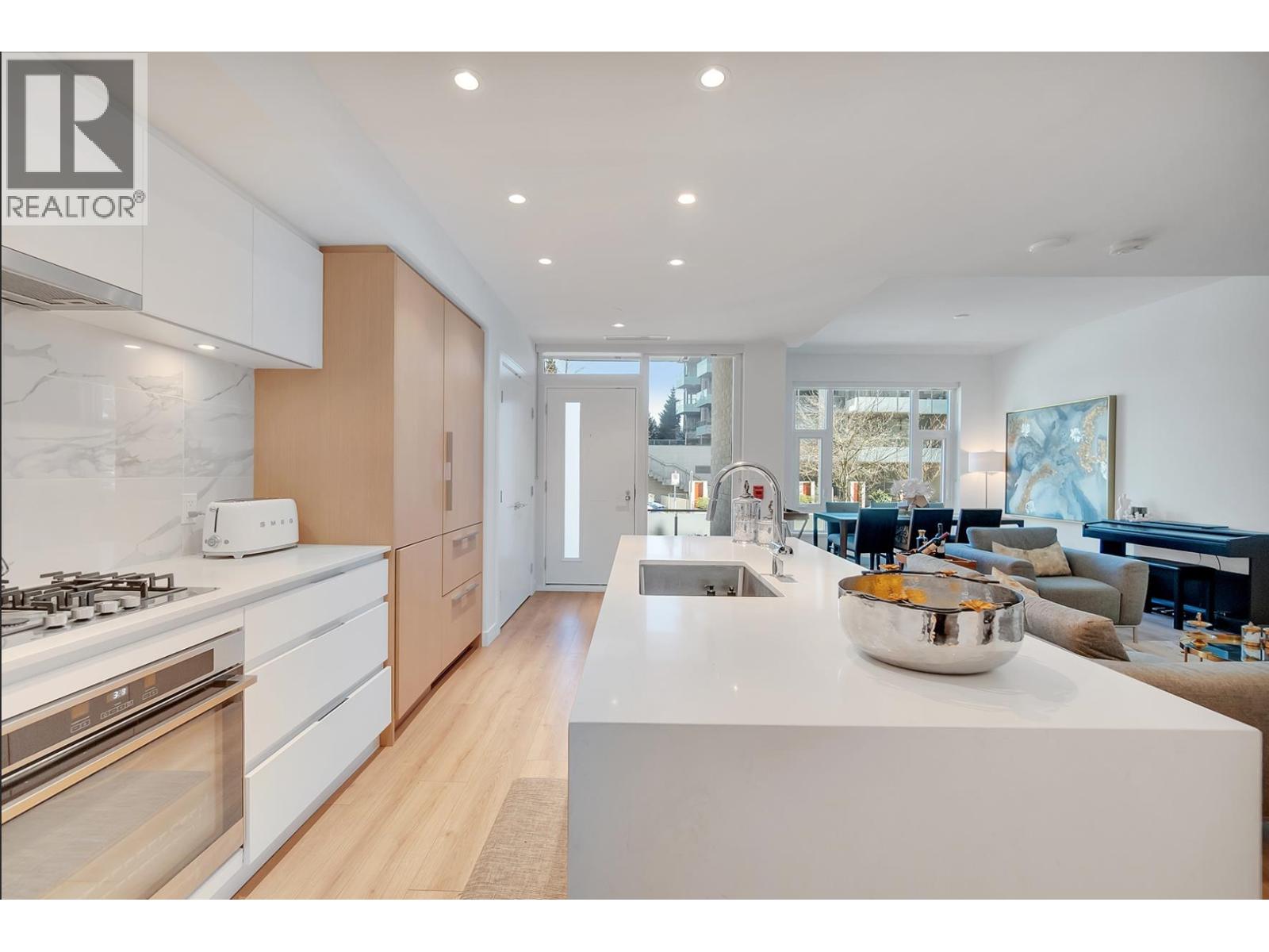 107 1500 FERN STREET