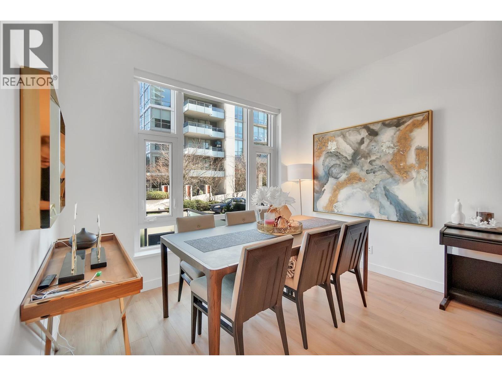 107 1500 FERN STREET