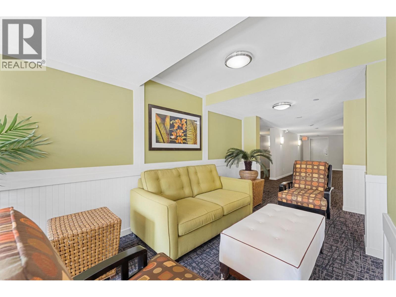 571 Yates Road Unit# 404