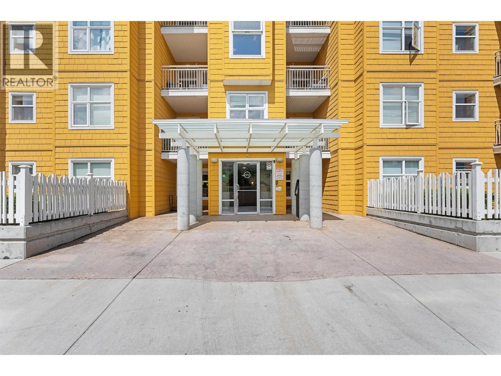 571 Yates Road Unit# 404