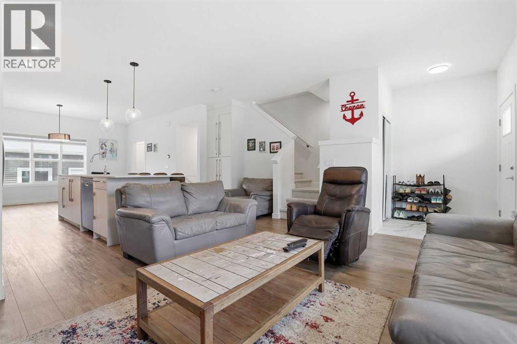 154 Merganser Drive W