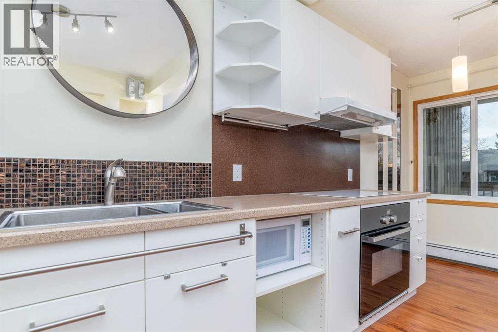 523, 860 Midridge Drive SE