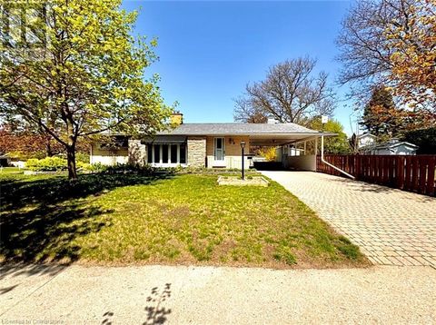 56 CARDINAL Crescent S Waterloo ON N2J2E7