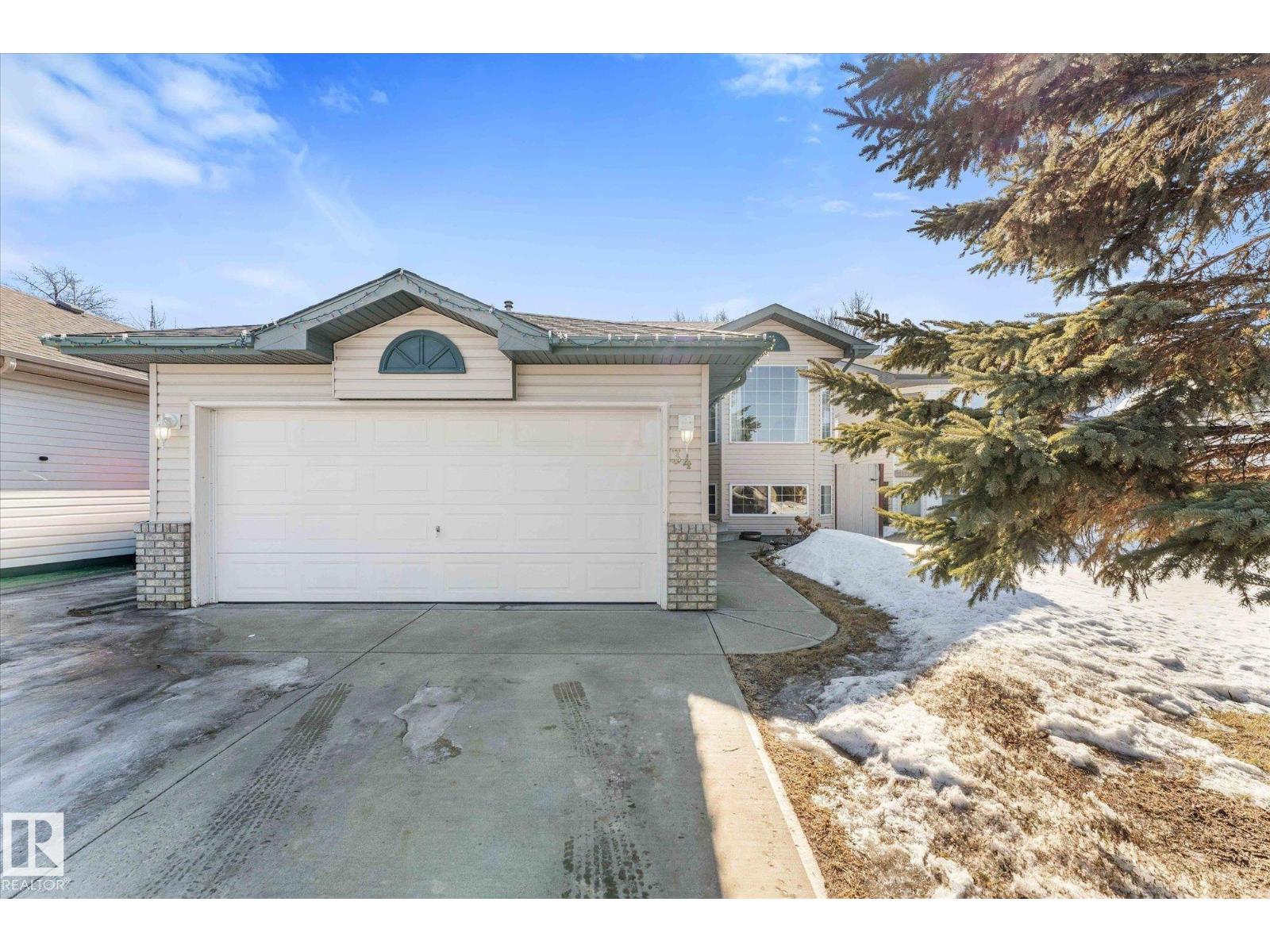 34 La Costa Fairway CL