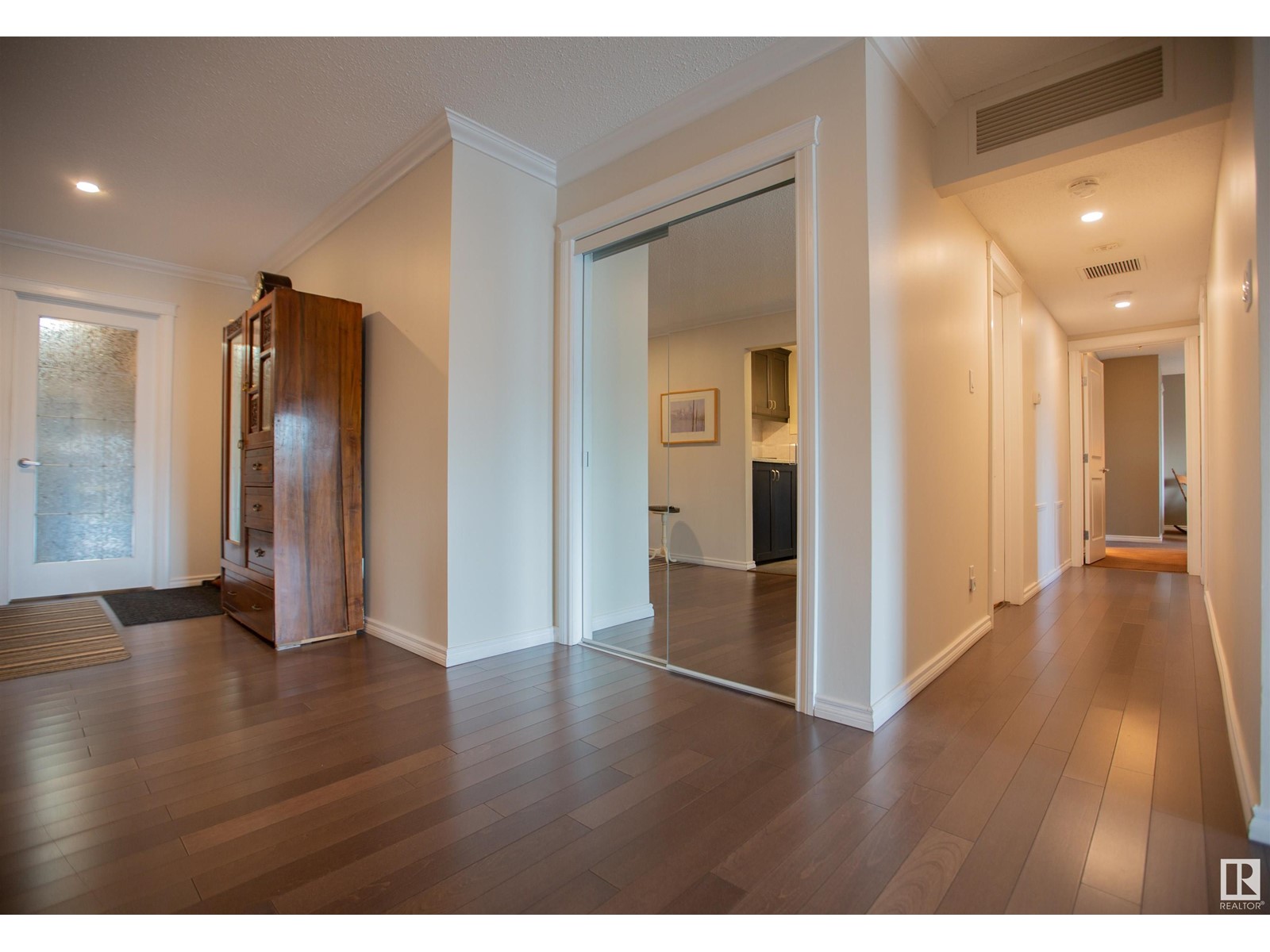 #403 14810 51 AV NW