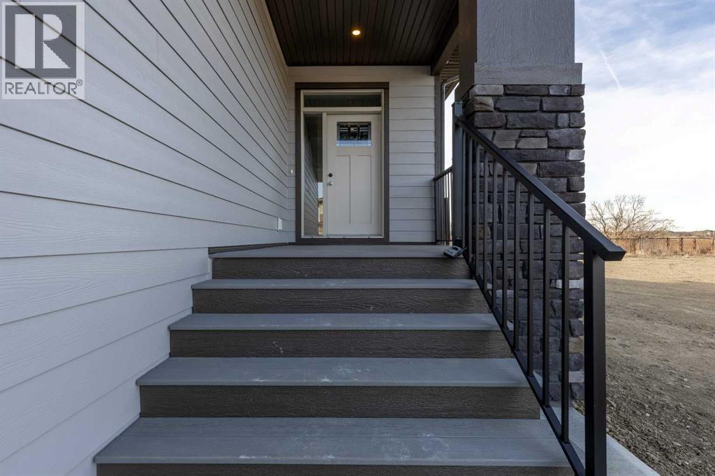 322 Canyon Meadows Road W