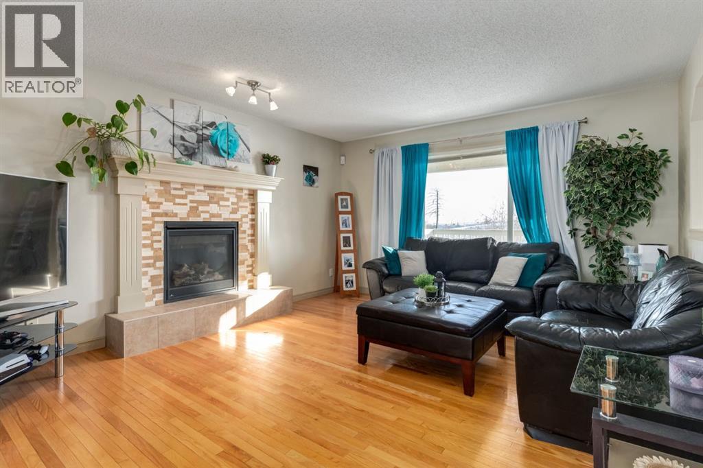 515 Crystal Green Mews