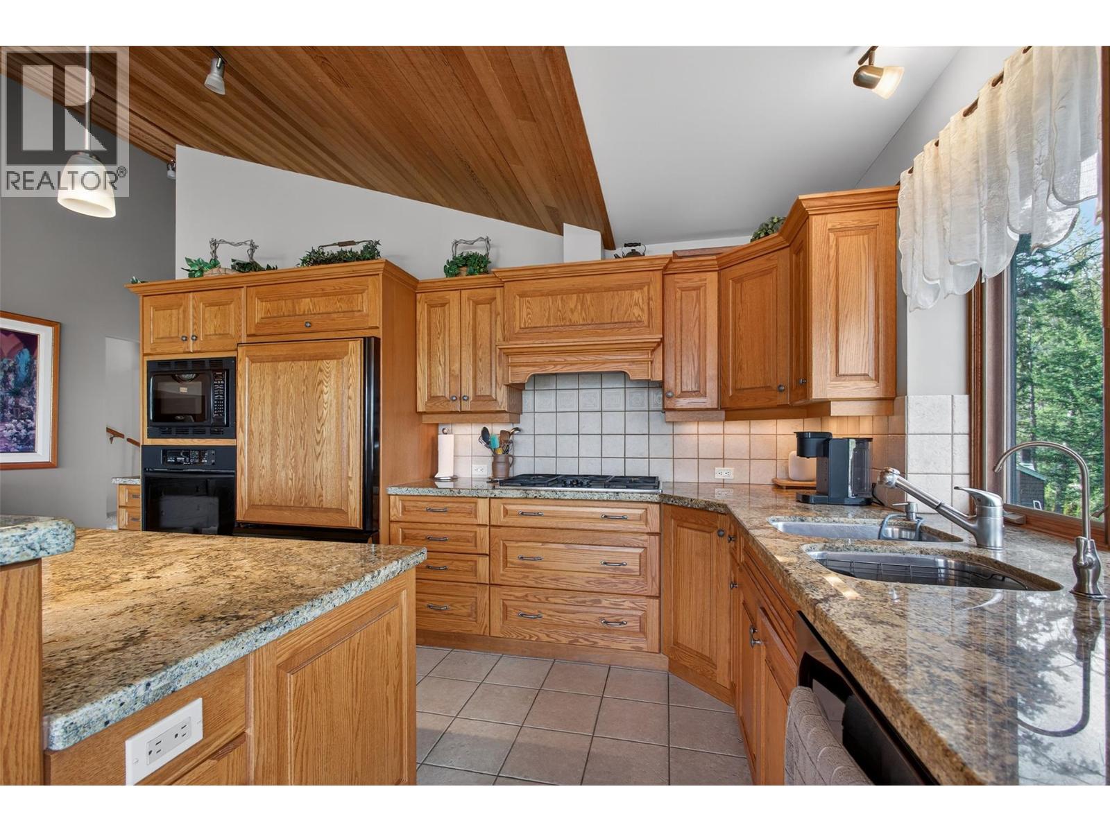 935 Lloyd Jones Drive