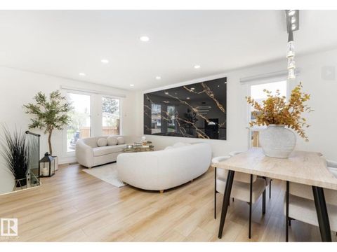 17327 106 ST NW Edmonton AB T5X3W9