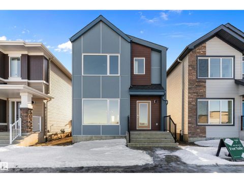 1066 MCLEOD AV Spruce Grove AB T7X4G9