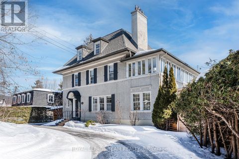 301 BUENA VISTA ROAD Ottawa ON K1M0W1