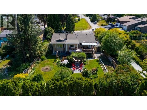 2023 Derrickson Place West Kelowna BC V1Z2W3