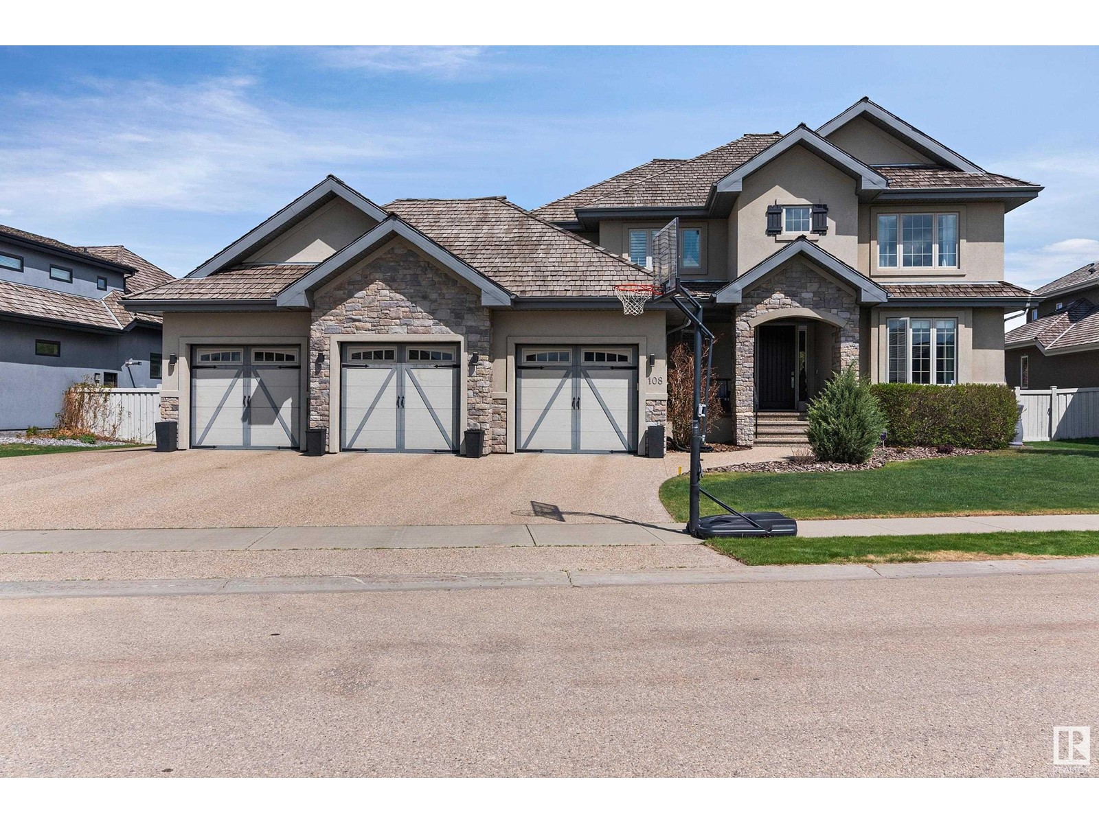 #108 52328 Range Road 233