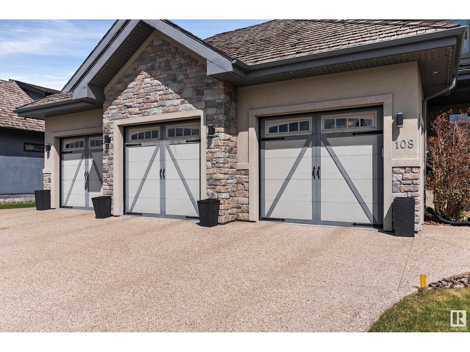 #108 52328 Range Road 233