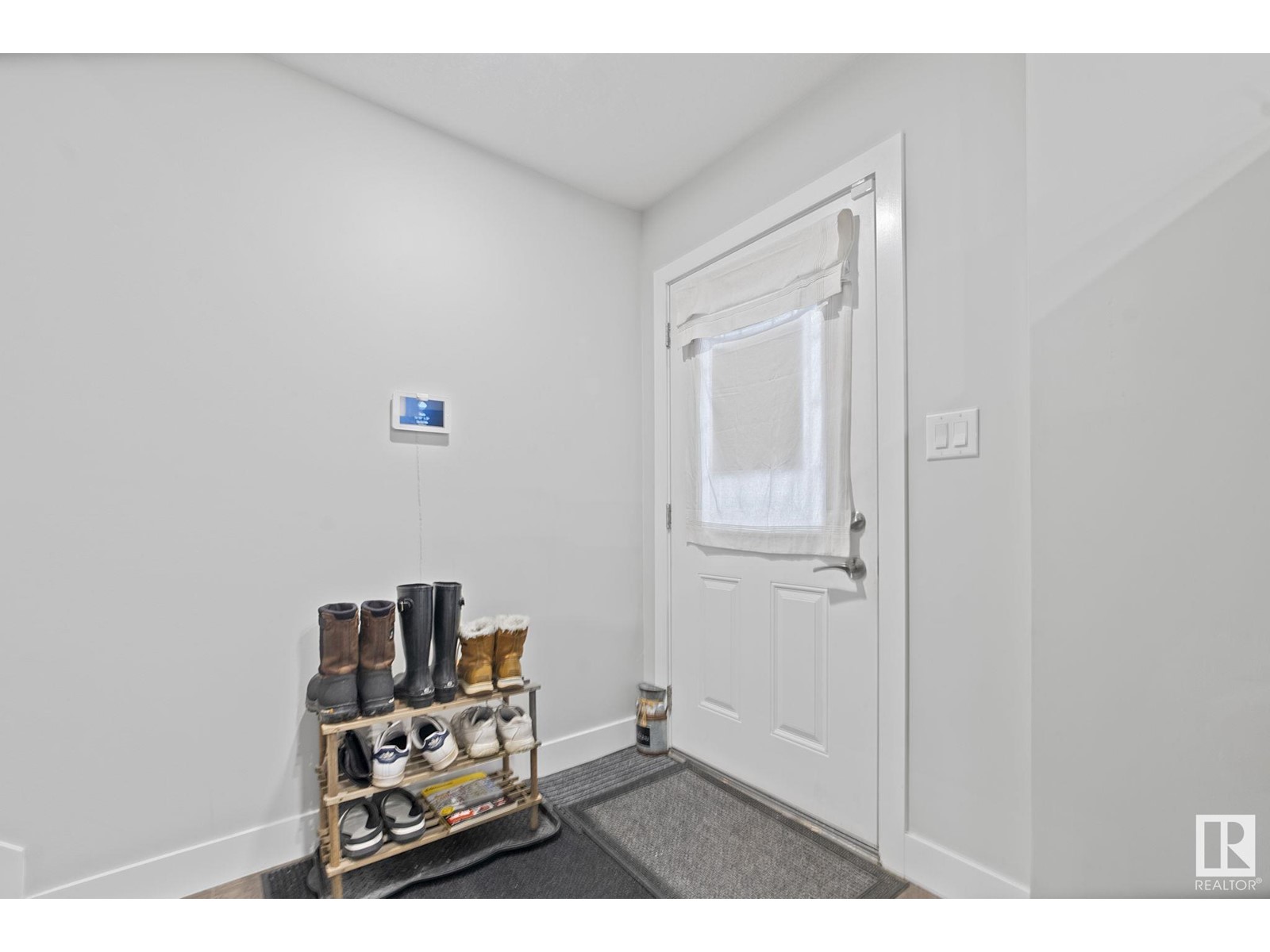 12017 94 ST NW NW