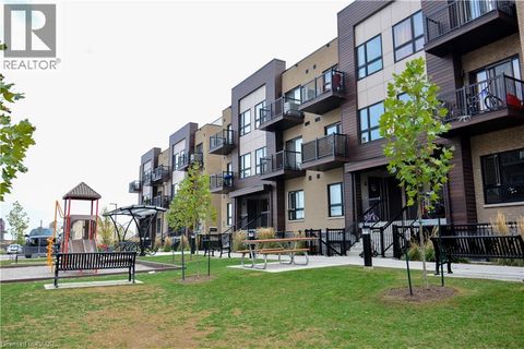 10 PALACE Street Unit# D1 Kitchener ON N2E0J3