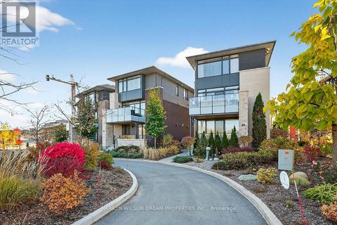 318 SANCTUARY PRIVATE Ottawa ON K1S5W1