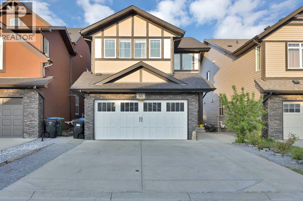 44 Skyview Shores Link NE