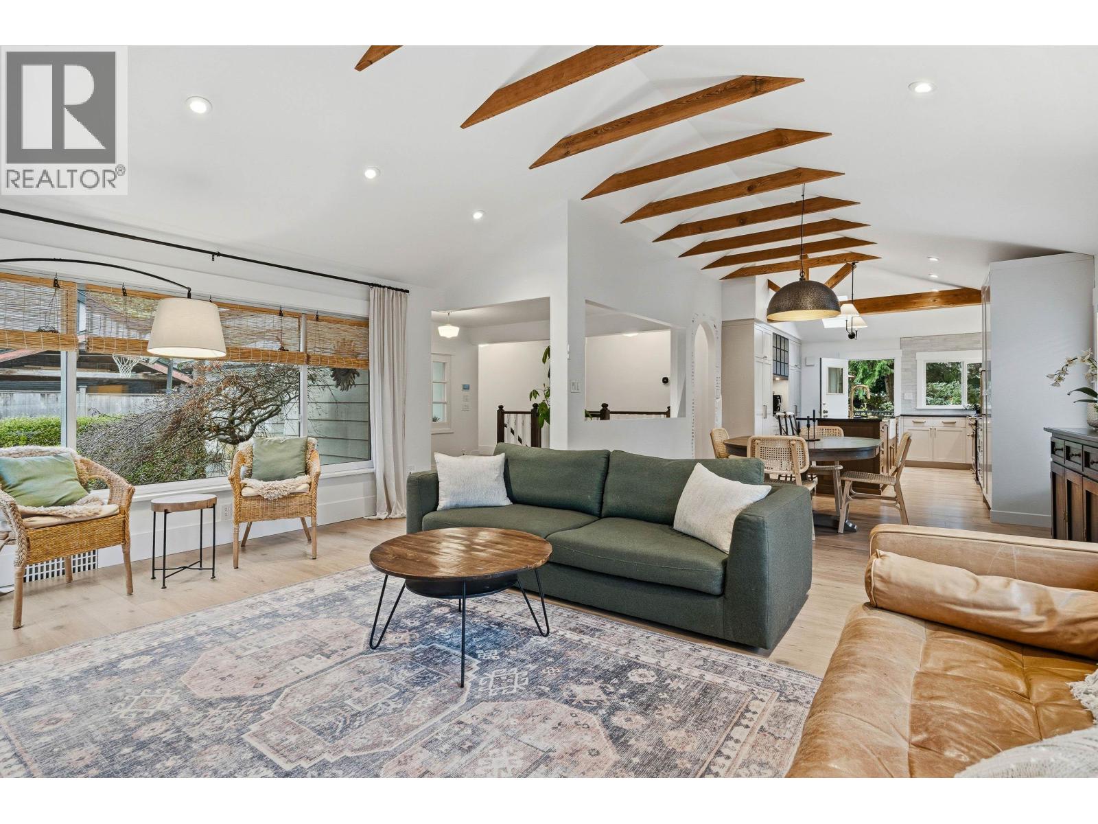 1335 RIDGEWOOD DRIVE