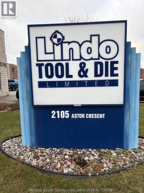 2105 ASTOR CRESCENT Tecumseh ON N0R1L0