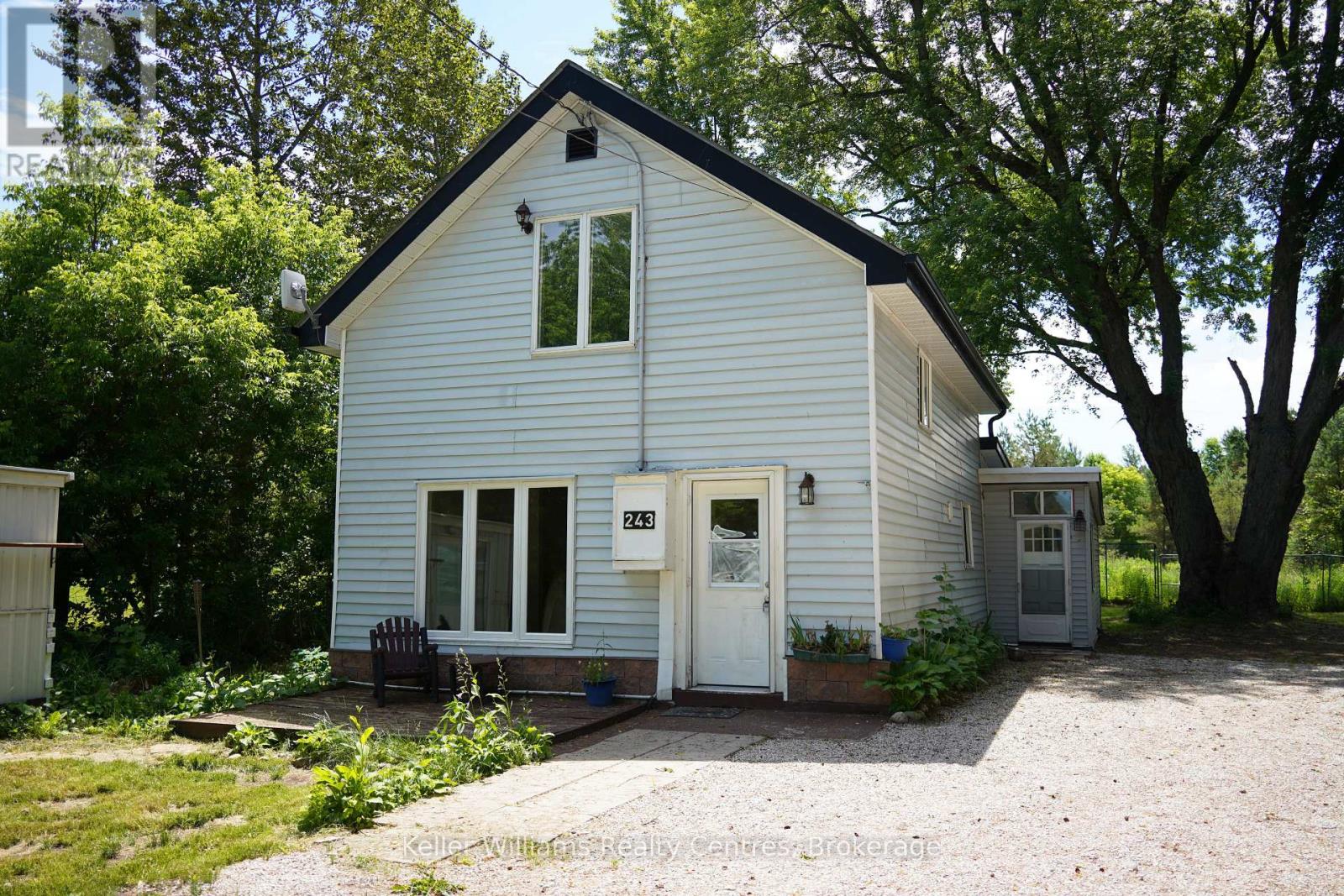 Photo 1 of 43 — 243 QUEEN STREET W, South Bruce Peninsula, ON N0H1P0