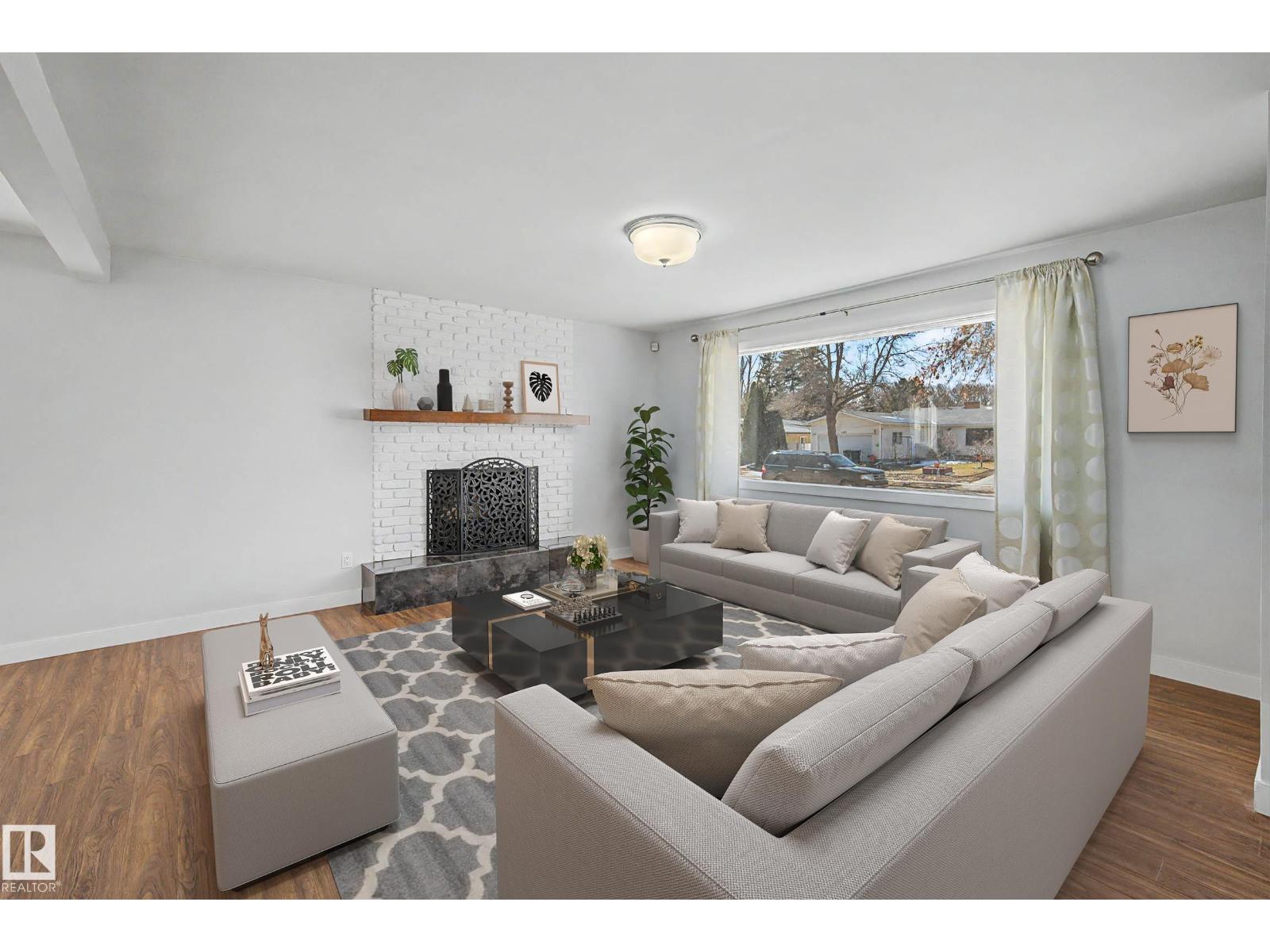 7815 156 ST NW