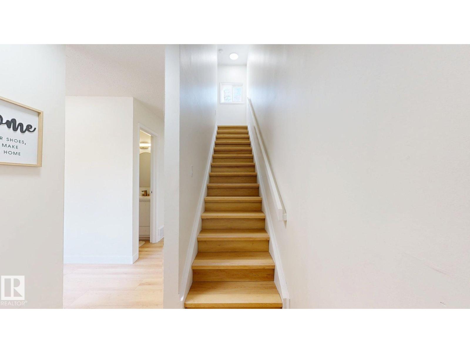 #166 3308 113 AV NW
