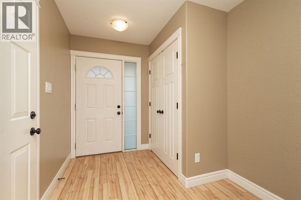 877 Mt Sundance Manor W