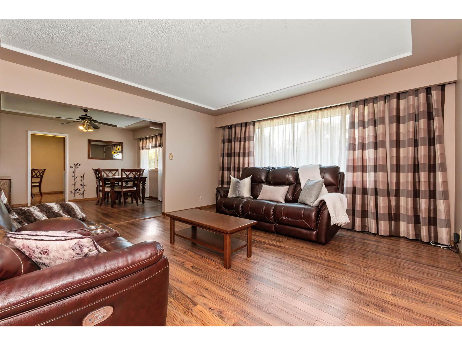 46439 STRATHCONA ROAD|Fairfield Island