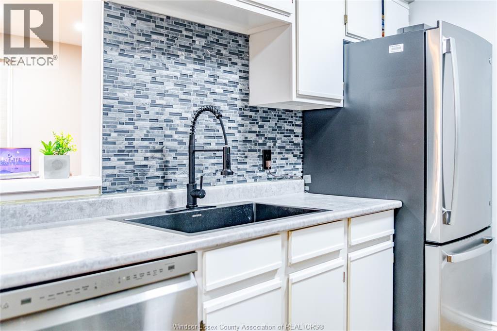 1275 CARDINAL CRESCENT Unit# 32