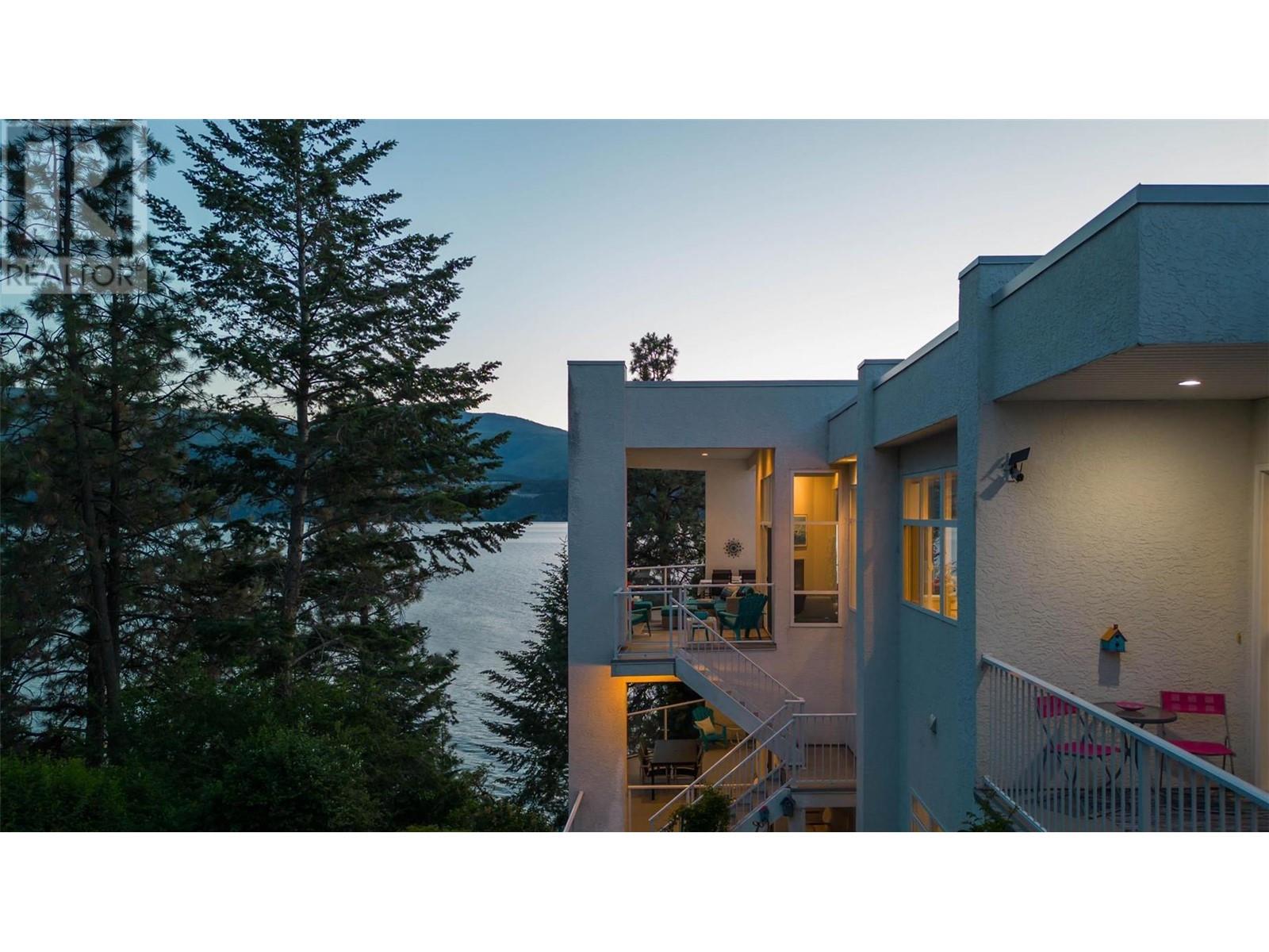 16980 Coral Beach Road
